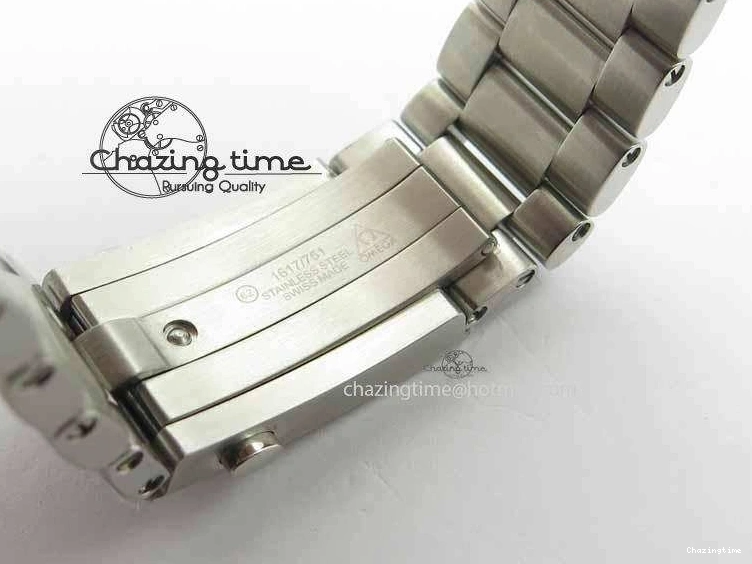 0517 Sophisticated Planet Ocean Master Chronometer Chrono SS OM 1:1 Best Edition Orange On SS Bracelet A 8156